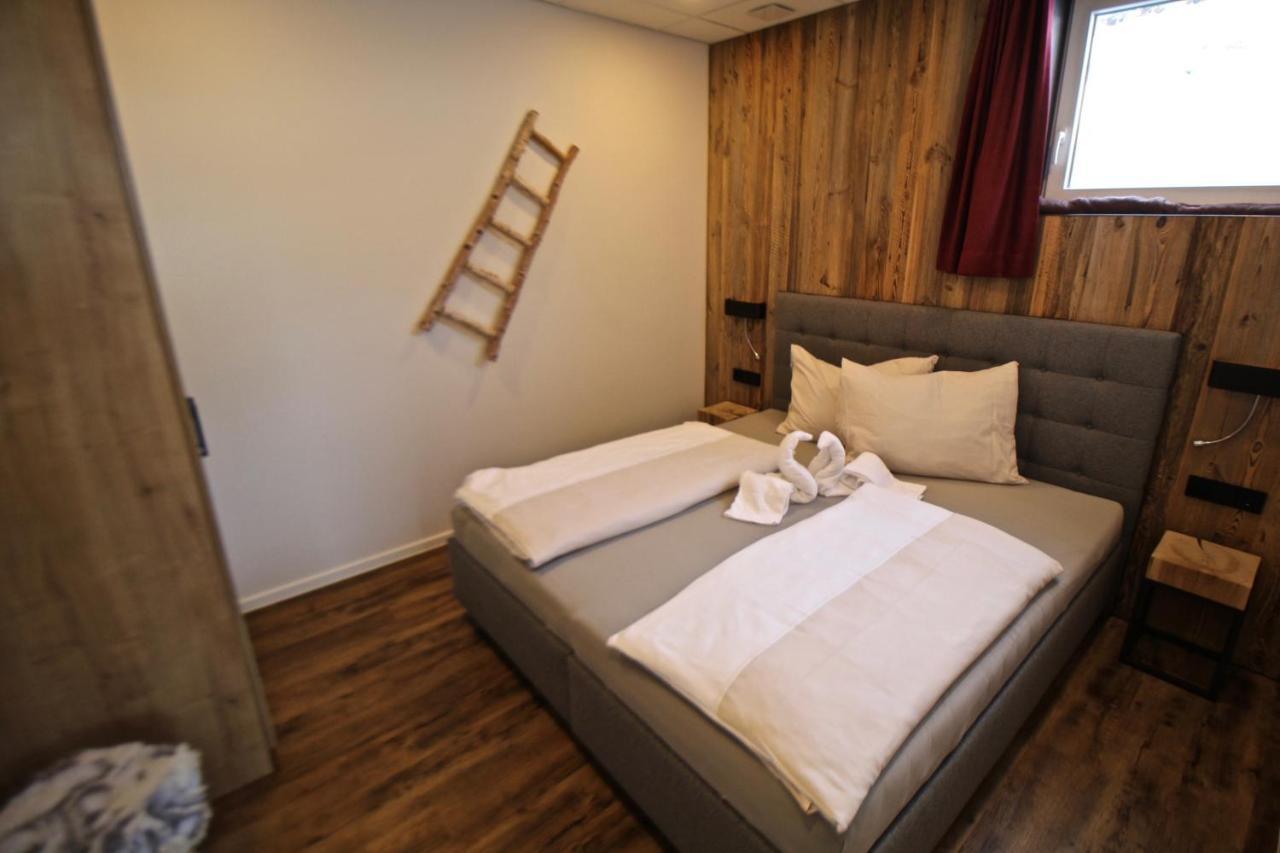 Chalet West Силиан Екстериор снимка