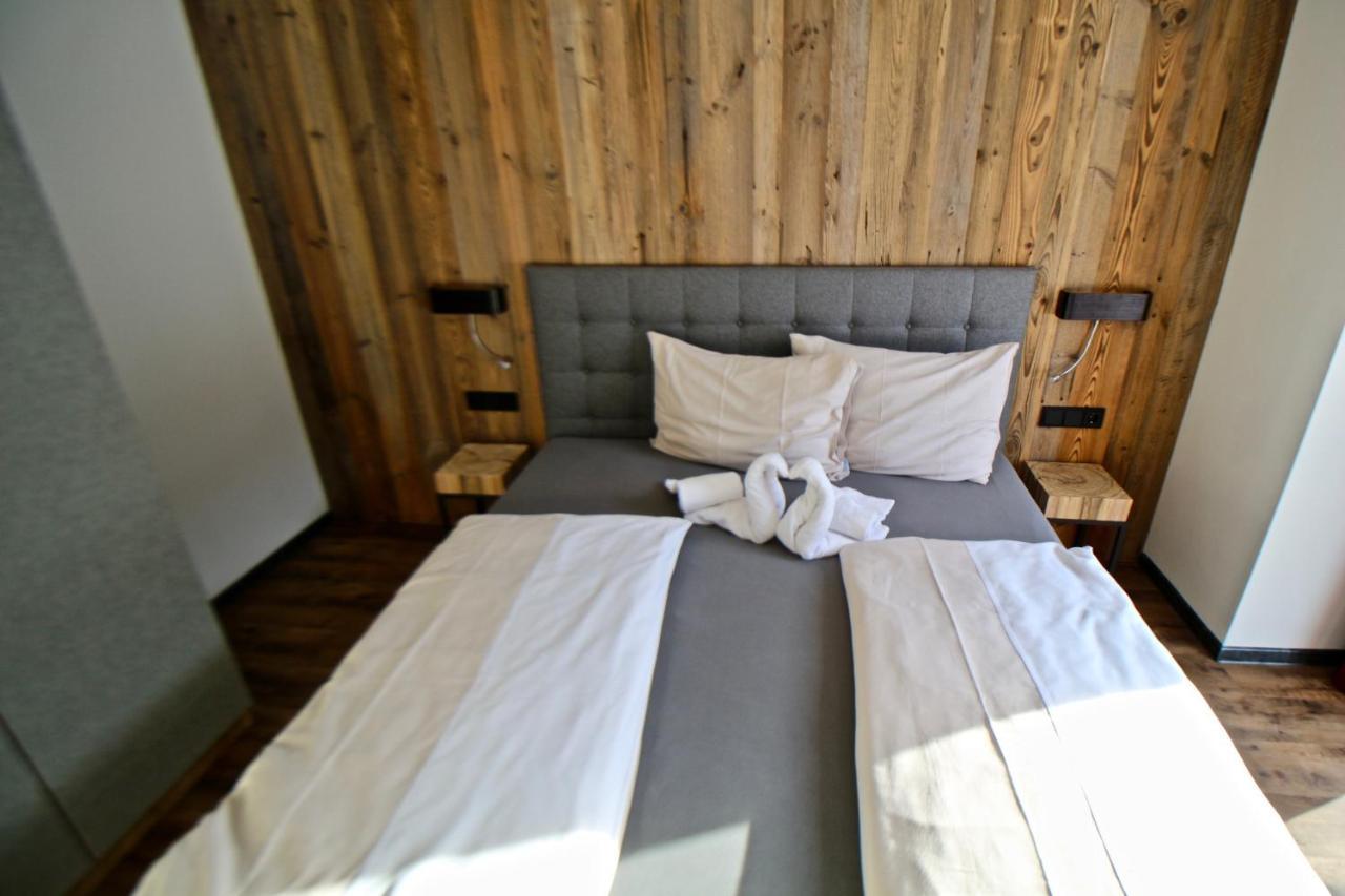 Chalet West Силиан Екстериор снимка