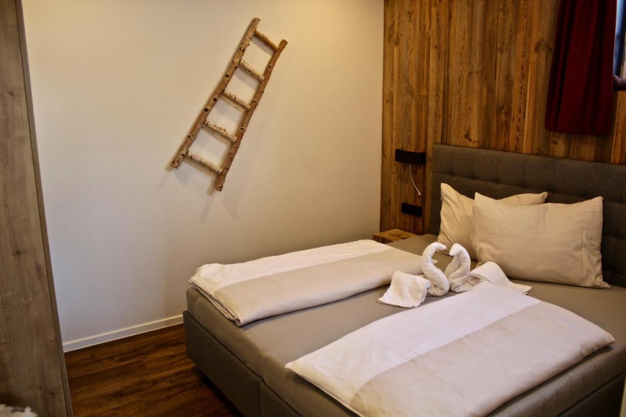 Chalet West Силиан Екстериор снимка