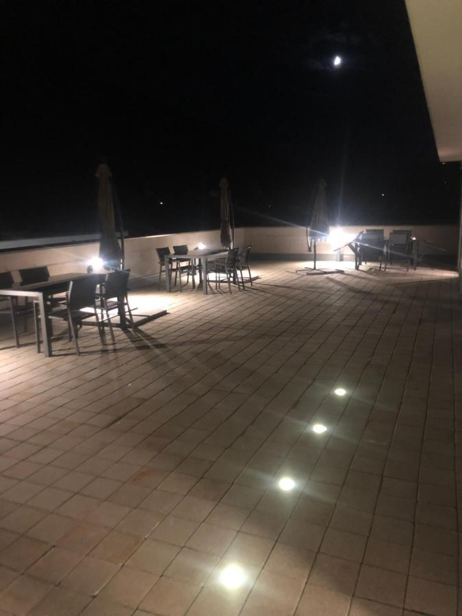 Chalet West Силиан Екстериор снимка