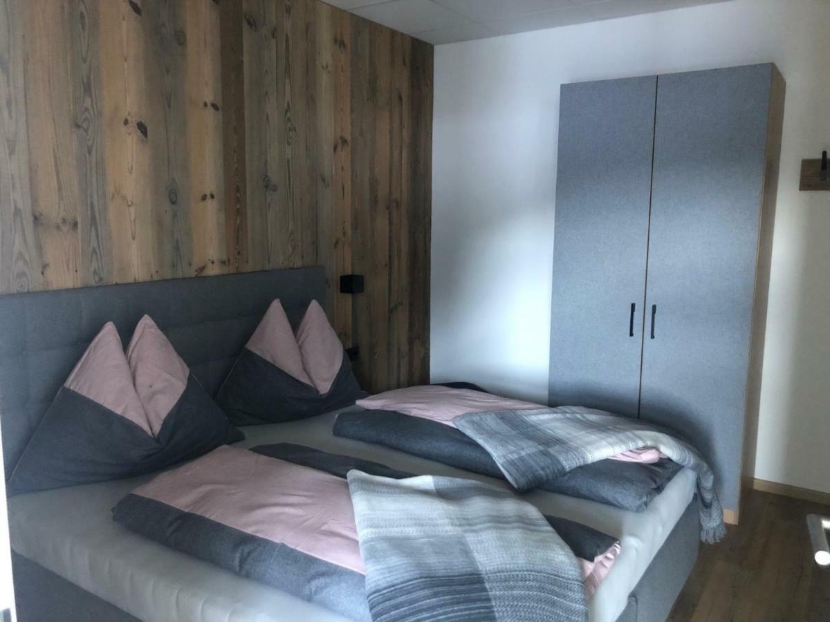 Chalet West Силиан Екстериор снимка