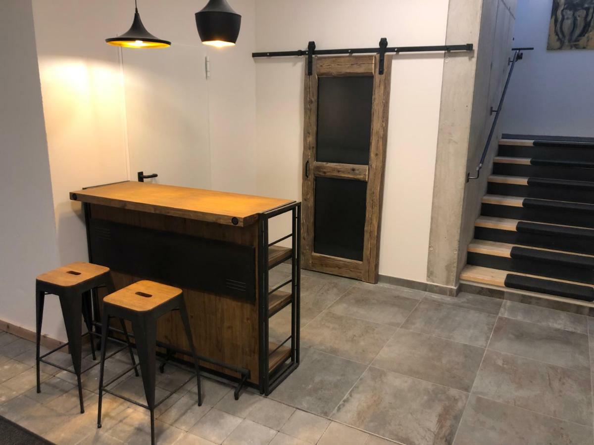 Chalet West Силиан Екстериор снимка