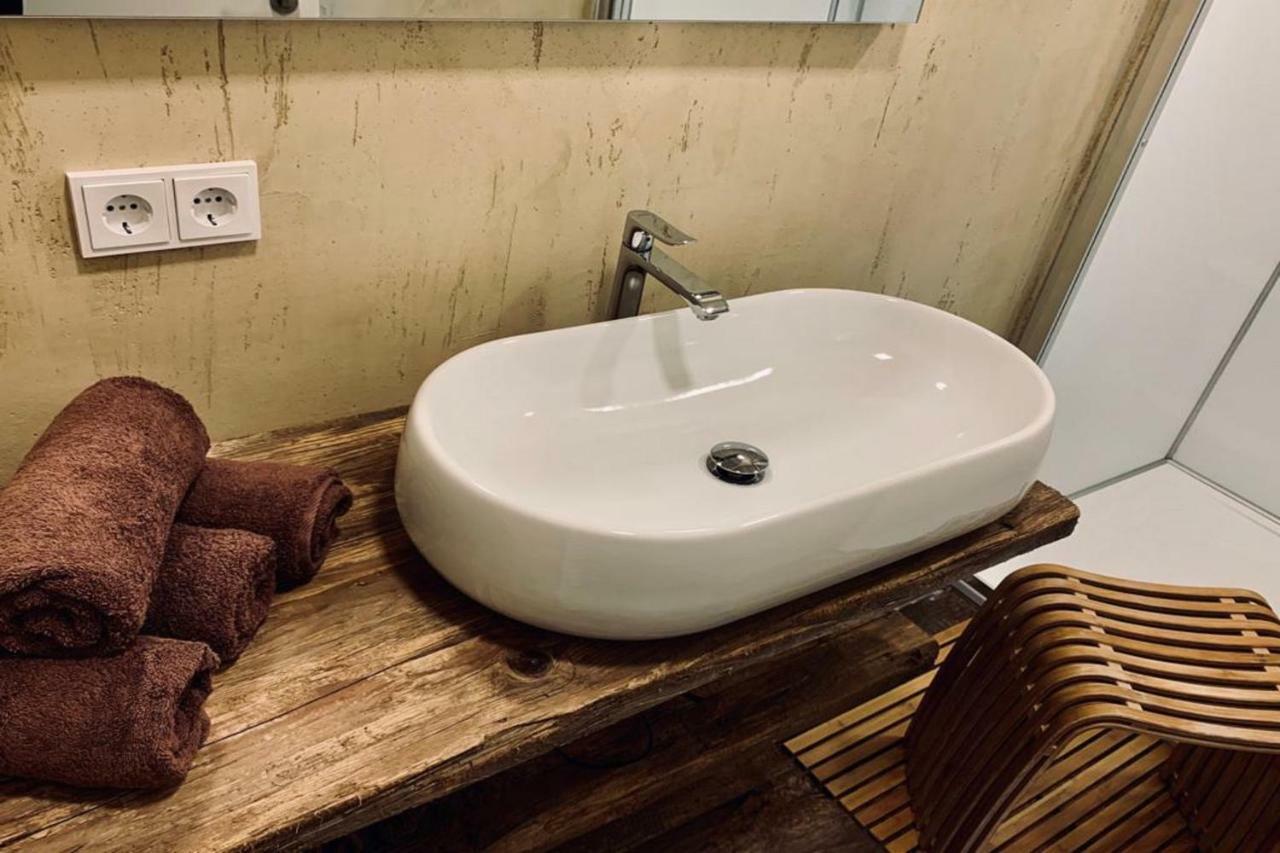 Chalet West Силиан Екстериор снимка