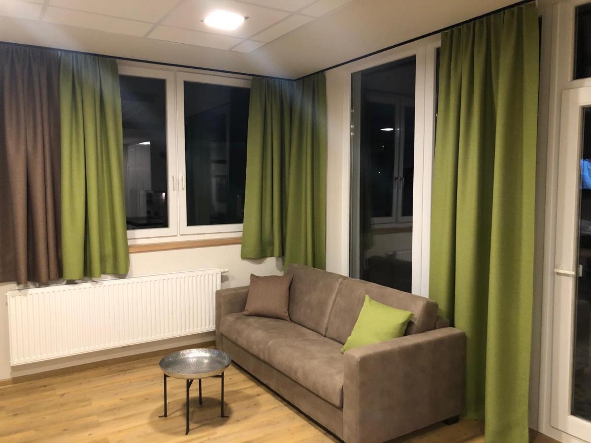 Chalet West Силиан Екстериор снимка